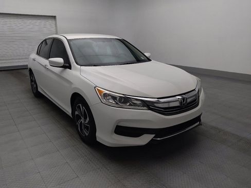 Used 2016 Honda Accord LX image 13
