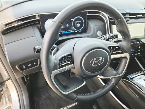 Used 2024 Hyundai Tucson Limited image 9