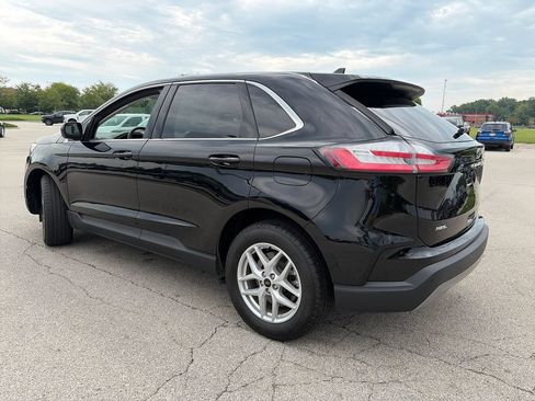 Used 2024 Ford Edge SEL w/ Convenience Package AWD/4WD image 5