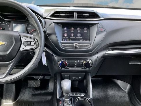 Used 2021 Chevrolet TrailBlazer LS AWD/4WD image 6