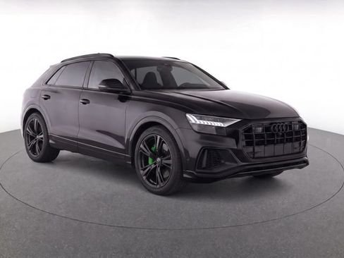 Used 2021 Audi Q8 Premium Plus w/ Premium Plus Package AWD/4WD image 2