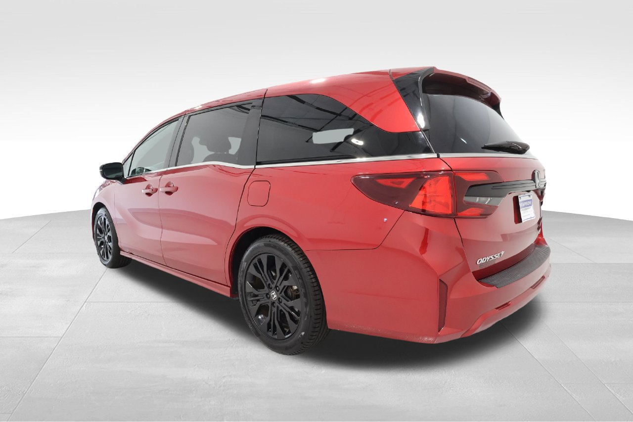Used 2025 Honda Odyssey Sport-L image 2