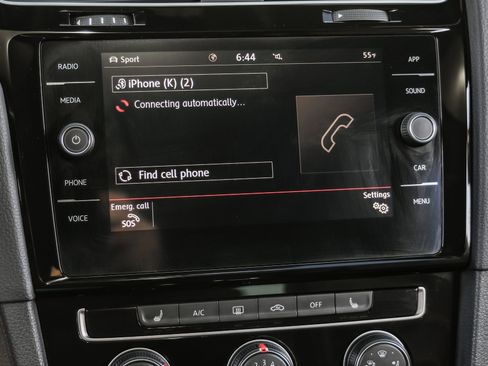 Used 2020 Volkswagen GTI SE image 26