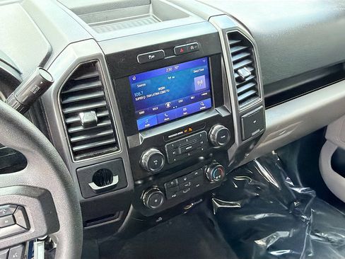 Used 2020 Ford F150 XLT w/ Equipment Group 301A Mid RWD image 24