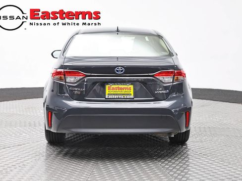 Used 2023 Toyota Corolla LE w/ Carpet Mat Package (TMS) FWD image 6