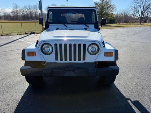 Used 2001 Jeep Wrangler SE image 8