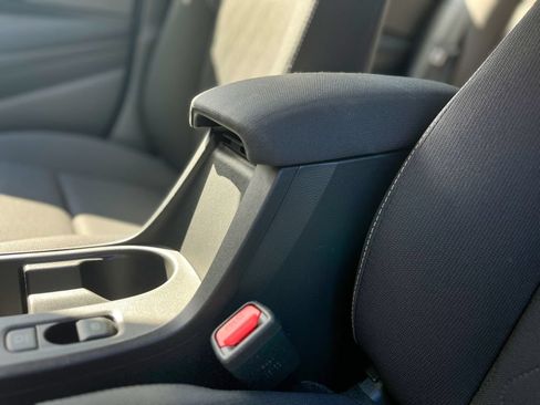 Used 2025 Toyota Corolla LE FWD image 45