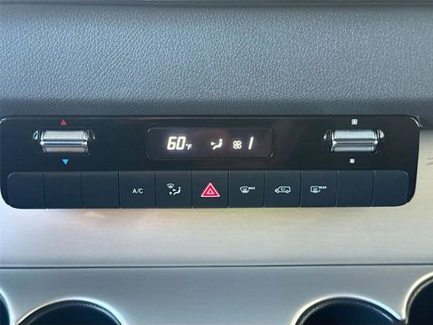 Used 2023 Mercedes-Benz Sprinter 2500 image 15