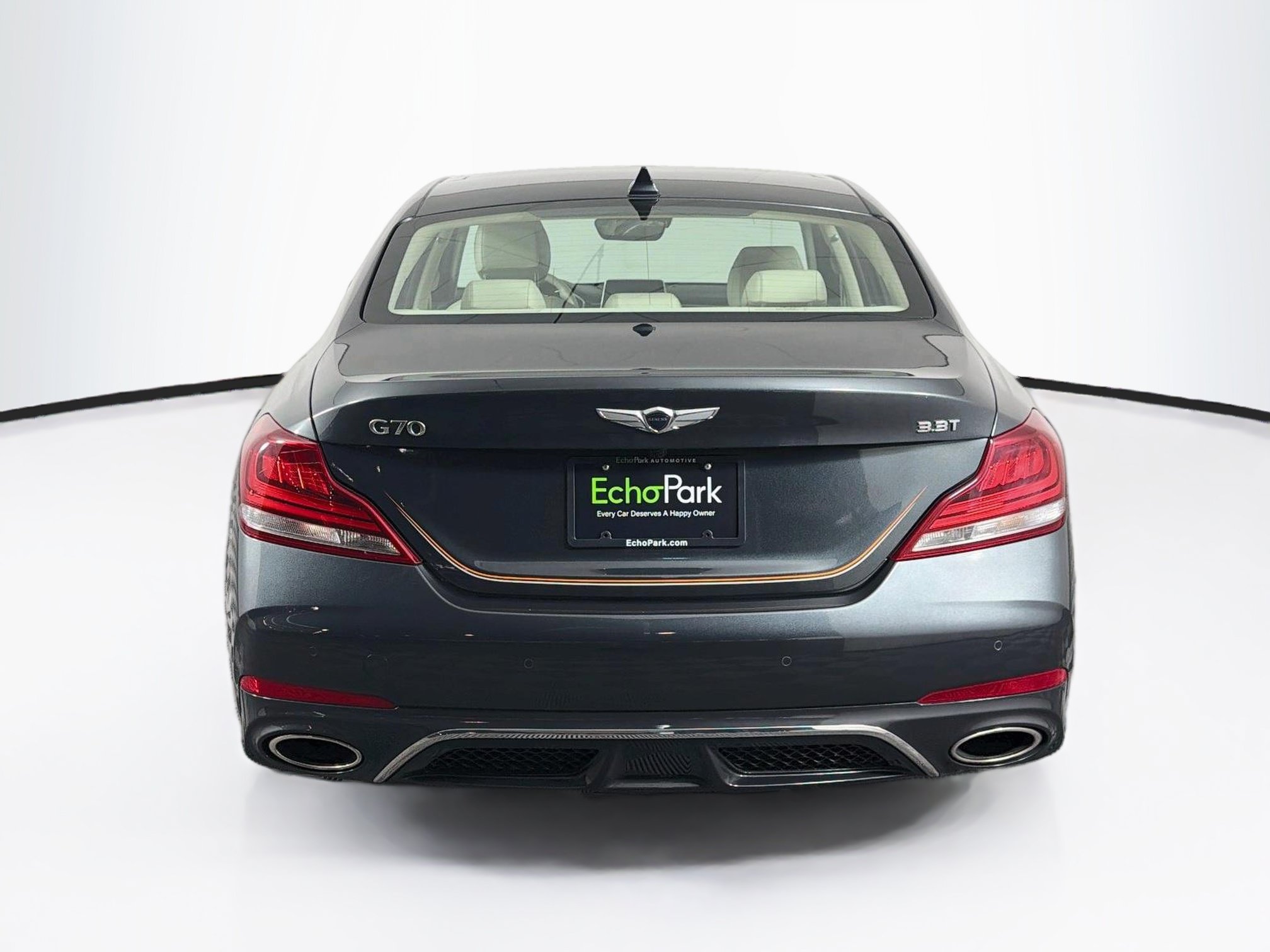 Used 2019 Genesis G70 3.3T Design RWD image 7