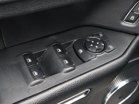 Used 2020 Ford Expedition XLT AWD/4WD image 13