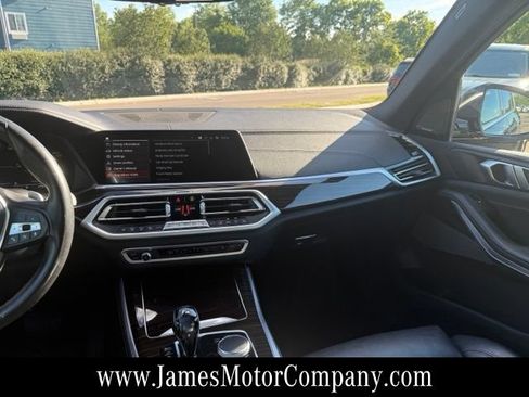 Used 2021 BMW X5 xDrive40i w/ Premium Package 2 AWD/4WD image 15