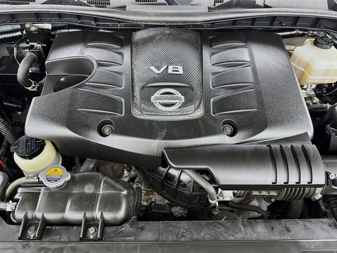 Used 2021 Nissan Armada SV RWD image 38