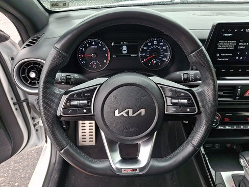 Used 2023 Kia Forte GT-Line w/ GT-Line Technology Package FWD image 19