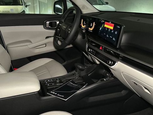 New 2026 Kia Sorento S image 11