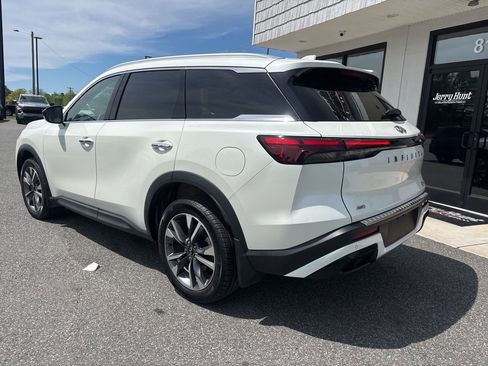 Used 2023 INFINITI QX60 Luxe w/ Cargo Package image 6