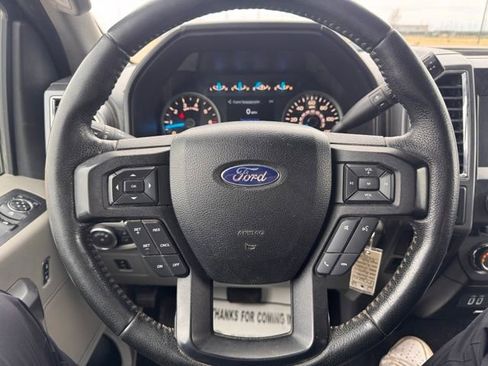 Used 2016 Ford F150 XLT w/ Equipment Group 302A Luxury AWD/4WD image 12