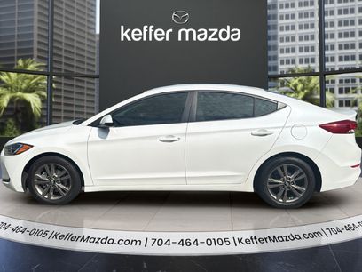 Used 2017 Hyundai Elantra SE