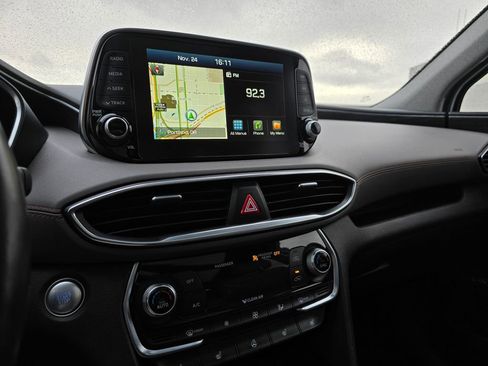 Used 2020 Hyundai Santa Fe Limited w/ Cargo Package image 29