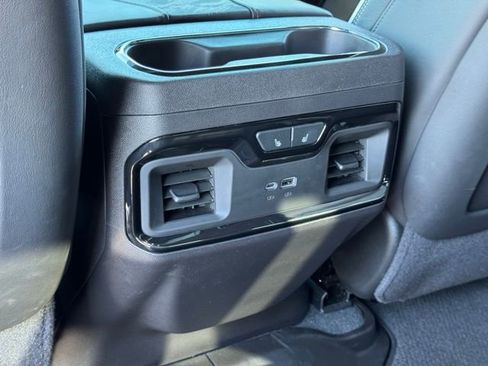 Used 2024 GMC Sierra 1500 AT4X image 41