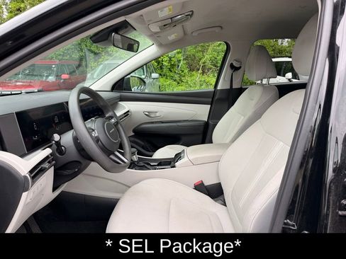 Certified 2025 Hyundai Tucson SEL AWD/4WD image 11