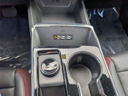 Used 2025 Chevrolet Equinox RS w/ Safety and Technology Package image 26