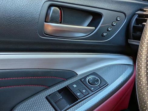 Used 2017 Lexus RC 350 F Sport image 4