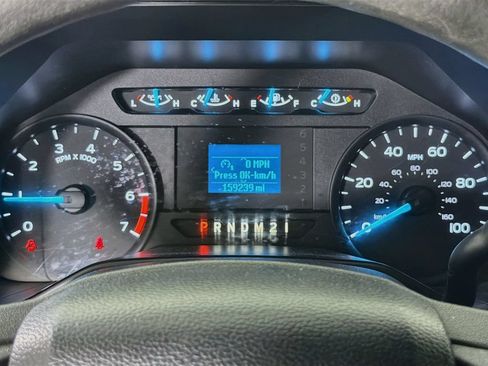 Used 2017 Ford F250 XL w/ Power Equipment Group AWD/4WD image 16