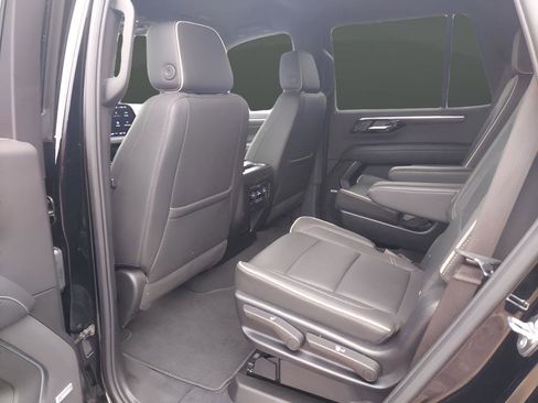 Used 2025 Chevrolet Tahoe Premier image 18
