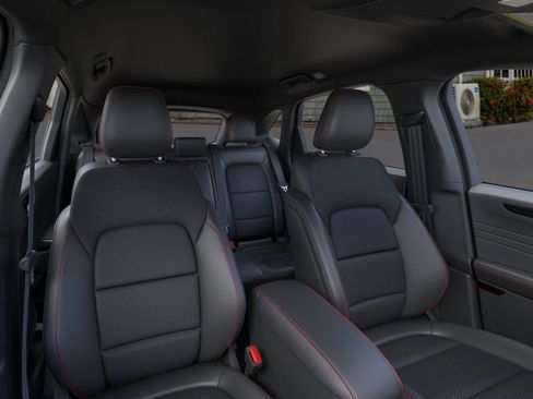 Used 2025 Ford Escape ST-Line w/ Equipment Group 301A image 10