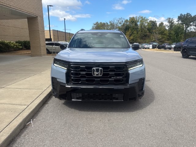 New 2026 Honda Pilot Black Edition image 8