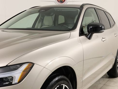 Used 2025 Volvo XC60 B5 Plus w/ Protection Package Premier AWD/4WD image 49