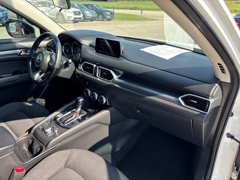 Used 2019 MAZDA CX-5 Sport FWD image 25