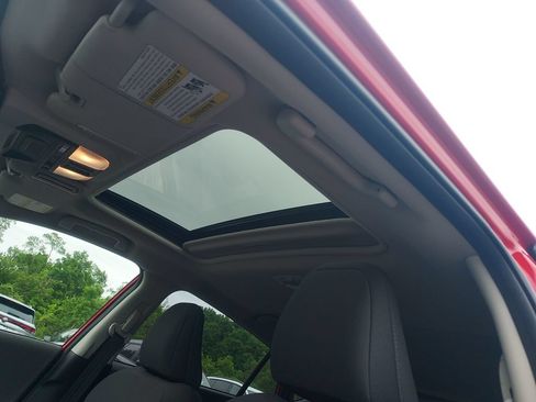 Certified 2025 Subaru Crosstrek 2.5i Premium AWD/4WD image 29