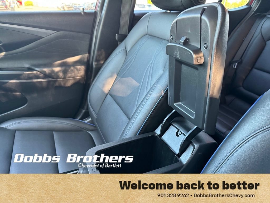 Used 2024 Buick Envista Sport Touring w/ Convenience I Package FWD image 23