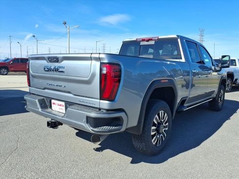 New 2026 GMC Sierra 2500 Denali Ultimate w/ Max Trailering Package image 7