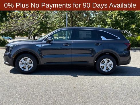 New 2026 Kia Sorento LX image 4