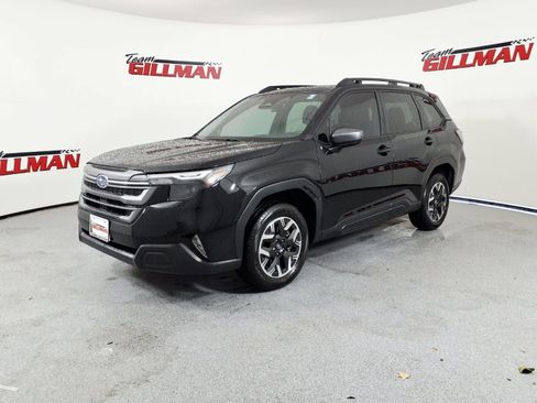Used 2026 Subaru Forester Premium AWD/4WD image 3