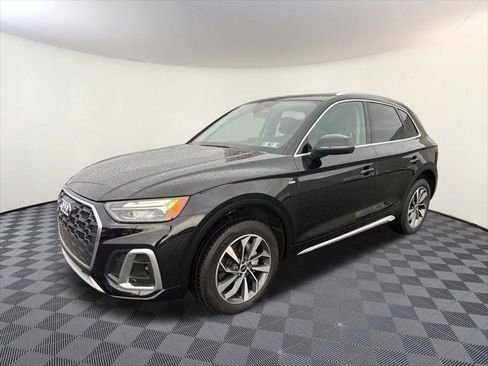 Certified 2023 Audi Q5 2.0T Premium w/ Convenience Package image 1