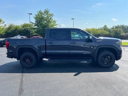 Used 2022 GMC Sierra 1500 AT4X AWD/4WD image 5