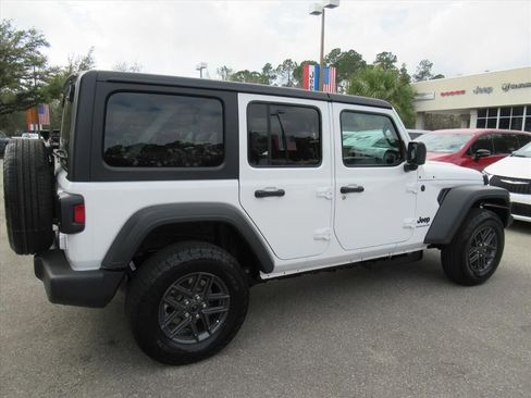 New 2026 Jeep Wrangler Unlimited Sport AWD/4WD image 8