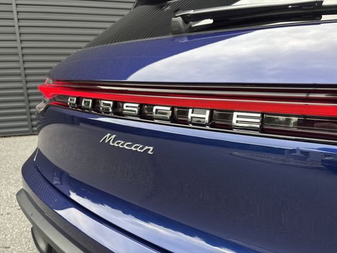 Used 2026 Porsche Macan image 26