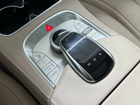 Used 2016 Mercedes-Benz S 550 4MATIC Sedan image 22