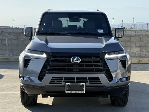New 2026 Lexus GX 550 AWD/4WD image 6