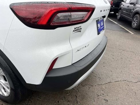 Used 2023 Ford Escape Active image 12