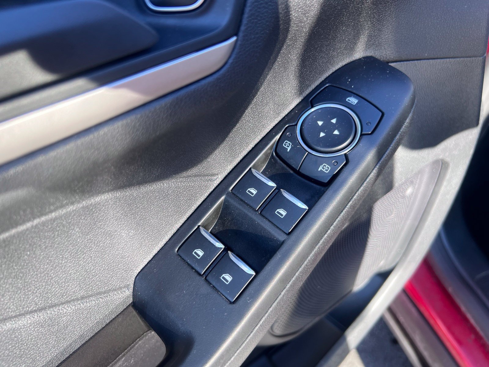 Used 2022 Ford Escape SE w/ Convenience Package FWD image 20