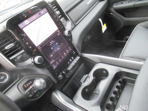 New 2026 RAM 1500 Laramie w/ Night Edition image 31