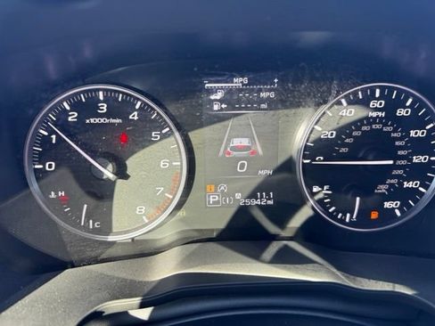 Used 2024 Subaru Crosstrek 2.0i Premium AWD/4WD image 24