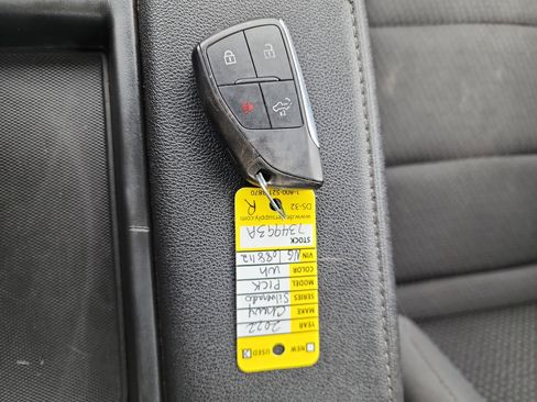 Certified 2022 Chevrolet Silverado 1500 W/T image 27