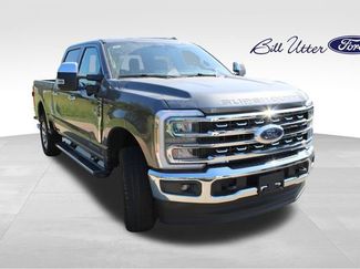 New 2026 Ford F250 Lariat w/ Chrome Package video 2