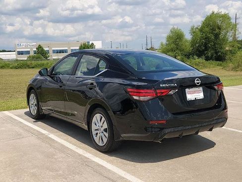 Certified 2025 Nissan Sentra S FWD image 7